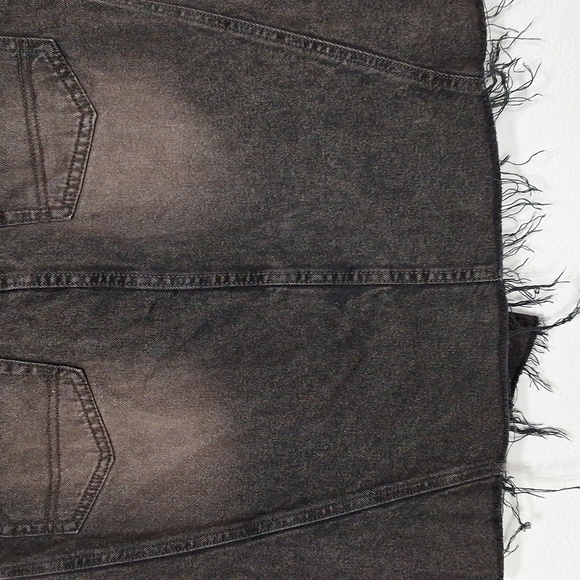 Bershka Acid Washed Gray Grunge Whimsigoth Fringe Hem Denim Longline Skirt Sz 8 - Picture 10 of 12